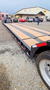 Demo the super stretch extendable lowboy trailer #trucking | Gabriel Picciolo