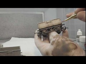 Weathering Model Railroad Coal Wagons. Airbrush & Paint Brush Techniques.