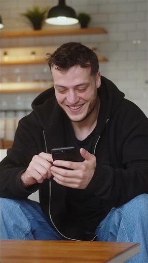 How to Stand Out on Bumble: 3 Tips to Get More (and Better) Matches