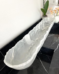 41.5" Crystal Onyx Canoe Bowl Hand Carved : Natural Crystal Centerpiece - Etsy