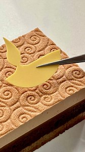 Warm and bold Masala Chai Cake made just for you to celebrate Deepavali with your loved ones! 🥰🎂 Rich chai flavours with smooth Valrhona chocolate and a hint of mango! It’s a French-inspired Deepavali cake that incorporates the traditional into the modern for the Festival of Light 🪔🎇 #kualalumpur #dessertkl #deepavali #cakedeliverykl #malaysia #malaysianfoodie #cakedeliverypj #kl | Lachér Patisserie