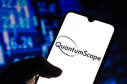 QuantumScape Stock Climbs on Corning Partnership for Next-Gen Batteries - Tokenist
