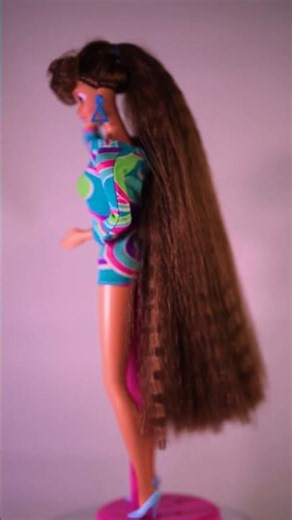 MATTEL BARBIE TOTALLY HAIR BRUNETTE 1992 #BARBIE #VINTAGE DOLL #MATTEL
