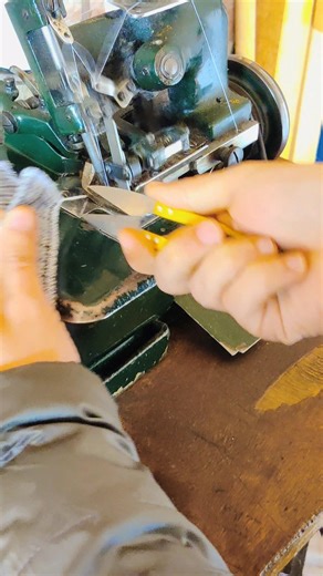 thread 🧵 interlocking #mtailor #sewing