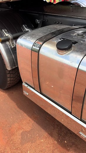 Life of a Truck Driver: Insights into LineHaul Driving