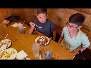 Red lobster vs Outback steakhouse ￼( review ￼)