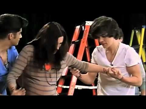 One Direction Pranked by Nickelodeon!