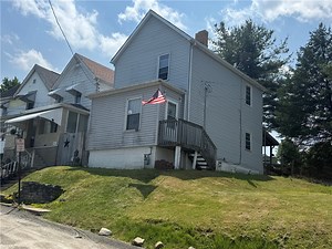 423 Lowell St, Vandergrift, PA 15690 - MLS 1705222 - Coldwell Banker