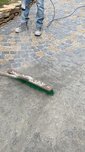 Comment nettoyer les pavés ? Facile pour les professionnels 😀#posepave #nettoyer #pavage #ipavage #pave | IPavage