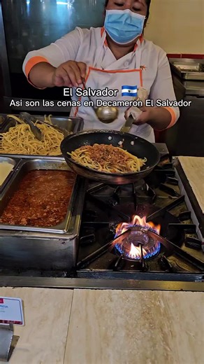 Cenas en Decameron El Salvador Día Dos