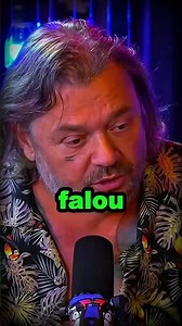 The line that separates courage from stupidity is very thin. #nature #curiosities #biology #snake