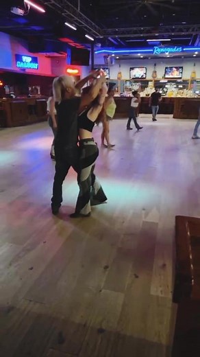 The Fine Line Dance (@thefinelinedance)’s videos with Show You Off - Jason Aldean