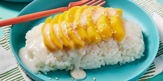 Thai Sweet Sticky Rice With Mango (Khao Neeo Mamuang)