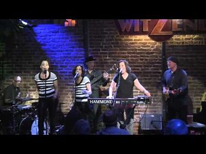 Doña Oxford - Shame On Me - Live at Witzend