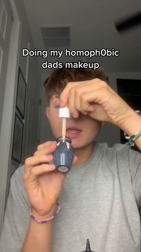 Petty Papercut Prank Reaction - Reaction Video