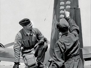 二战德国王牌飞行员鲁弗，制服武器分享