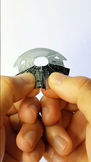 Star Wars Millennium Falcon Metal Model Kit