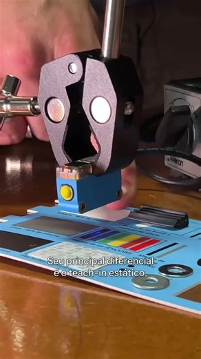 Sensor de Cor SICK CSM: Precisão no Controle Cromático