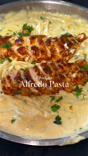 Creamy Chicken Alfredo Pasta Recipe for Comfort Food Lovers