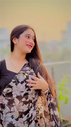Nusrat Tasmi on Instagram: "– তবুও নিলাম আমি তার পিছু 🥹💋 #nusrattasmi🔥 #foryou #instagram #reels #viwes #followers #unfreezemyaccount"