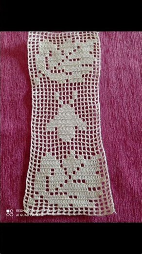 Table decorations with Crochet runner #crochet #handmade #knittig #crochetdesigns