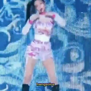 20K views · 3.9K reactions | addicted to her #JENNIE #제니 cr. hwngsolos | BlackPink Jennie Kim | Facebook