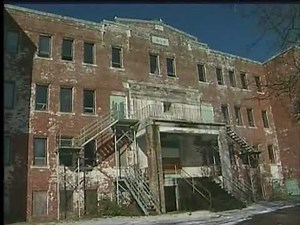 Former Residential School in Alert Bay Sits Condemned and Crumbling