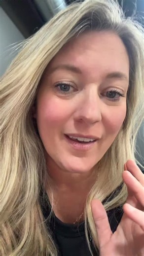 JILL WAGNER | My face is melting 🤣 give me your best tricks #over40 #makeuptutorial | Instagram