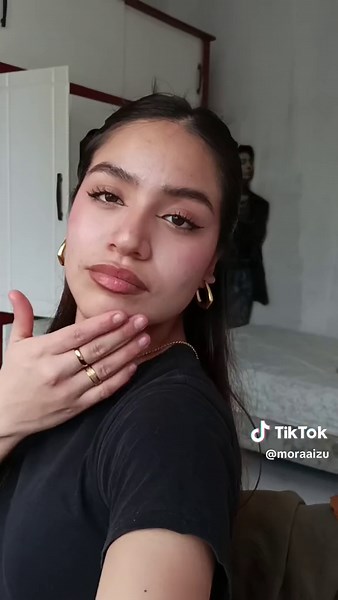 Ideas para Poses y Ángulos en Fotos de Perfil | Tutorial de Fotos