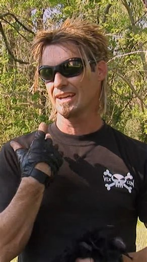 67K views · 1K reactions | GIANT Bee Hive Found Inside House! | Billy the Exterminator on A&E | Facebook