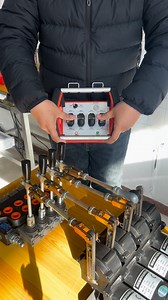 Crane wireless remote control factory,4-way wireless remote controller, 5-lever wireless proportional remote controller, 6-channel wireless proportional remote controller, 7-way wireless proportional remote controller and 8-function wireless remote controller, with good micro-motion, simple installation, no influence on the original vehicle operation, waterproof and remote control distance of 500 meters.#crane #cranetruck #cranes #craneoperator #cranelove #cranework #cranelife #cranesafety #cran