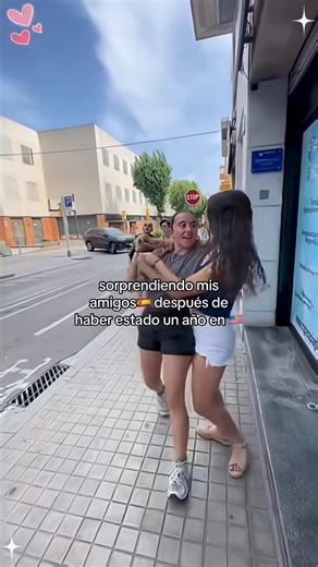 3.5K views · 68 reactions | A surprise meeting with good friends #surprise #reunion #bestfriendsurprise #bestfriend #friendship | Next Level Content | Facebook