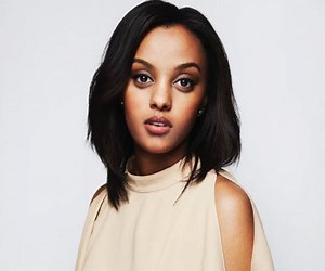 What is Ruth Bs real name? [2025] | QAQooking.wiki