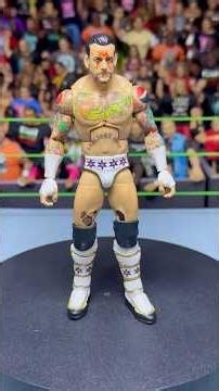 18 New Custom WWE Figures