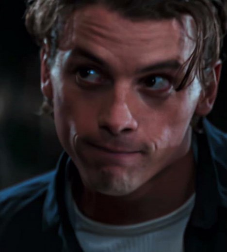 Thanks, buddy! - Billy Loomis X Stu Macher ''Scream'' (1996) Edit | Britney Spears - Gimme More