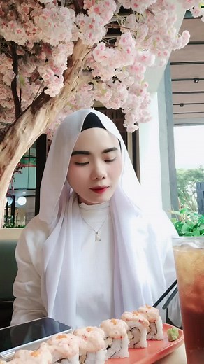 INTAN (@intan.mutiara_)’s videos with suara asli - INTAN