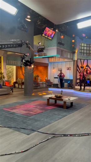 102K views · 5.2K reactions | Así de n la pasamos en @BANDAMAX, ¿quién nos vio? Dejen su foto en los comentarios. #Oraa | El Trono de Mexico | Facebook