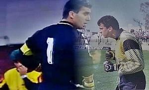 125K views · 644 shares | في مباراة الكأس سنة 1995 شكرى الواعر يرد على استفزاز الناصر البدوى..ويقوم بتاديبه بطريقته الخاصة | Chokri El Ouaer - Le Gladiateur | Facebook