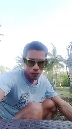 Grass Vlog Grass Vlog (@grassvloggrassvlo)’s videos with original sound - Aries bhel