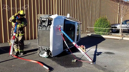 R42 Founder, Tim O'Connell explains the need for stabilization by First Due Responders. The TeleCrib® Junior Struts are a fast, effective stabilization solution, compact enough for any Engine. | Rescue 42, Inc.