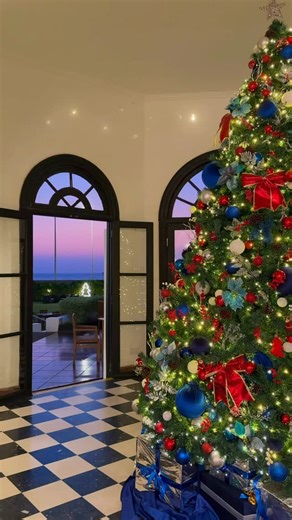 Chathri Sahabandu & Achintha Jayasinghe on Instagram: "Christmas in Colombo, Sri Lanka, is a magical experience 💚💫 The city dazzles with vibrant lights, bustling street markets, and delectable festive treats, creating an atmosphere rich in joy and celebration. Come embrace the warmth of the season here in our little city among palm trees and revel in the holiday cheer ✨🥂 Colombo Swimming Club @thekingsbury @itcratnadipa @hiltoncolombo @nhcollectioncolombo @shangrilacolombo . . #christmasincol