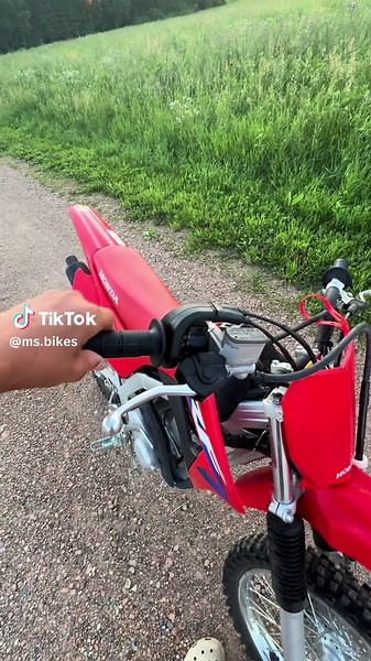 CRF125 Honda Dirtbike: A Ride to Remember