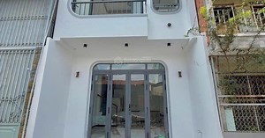 (Phường 4) bán nhà mới mặt tiền nhựa 5m hoàn thiện 95% - Đường thông Tết Mậu Thân và Đống Đa