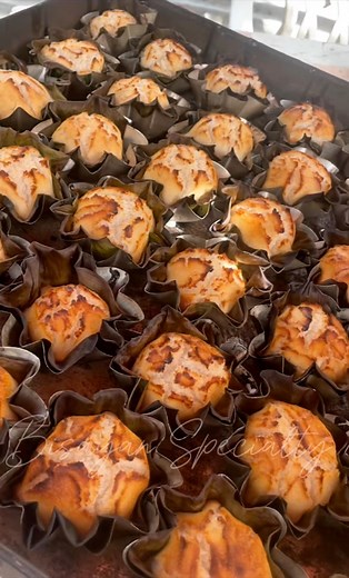 Bibingka Recipe with Costing 😍 1 kilo bigas (40) 1 kilo niyog (70) 1/2 kilo asukal (36) 1 tbsp yeast (5) 1 tsp salt Total cost = 192 Ingredients 151 Pamasahe 26 Pagiling 15 Yields 40 pcs Enjoy Cooking 😉 #bibingka #bisayanspecialty #fblifestyle #bibingkangbigas | Bisayan Specialty