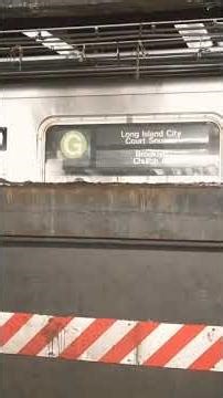 Church Av bound R68A G train at Hoyt-Scherhorn Streets
