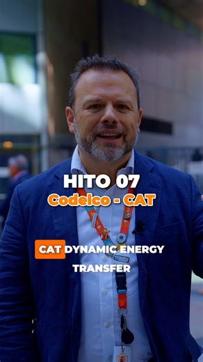 Codelco Chile on Instagram: "🎥 Recap 2025 | 🌱 Este año nos transformamos para avanzar en sustentabilidad e innovación. ⚙️🌍 Avanzamos hacia una operación más limpia, moderna y responsable: certificaciones internacionales, economía circular, ciencia aplicada y nuevas tecnologías para reducir emisiones y cuidar el entorno. 🔋🚛 Dimos pasos firmes en descarbonización, eficiencia energética y electrificación, involucrando a toda nuestra cadena de valor y proyectando una minería con menor impacto p