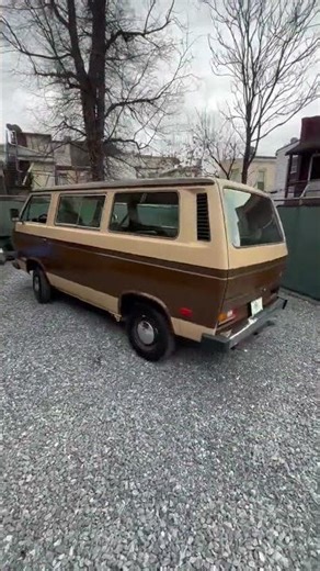 1982 VW Vanagon L #shorts #automobile #car #cars #auto #volkswagen #vw #vanlife #1980s #van #yt