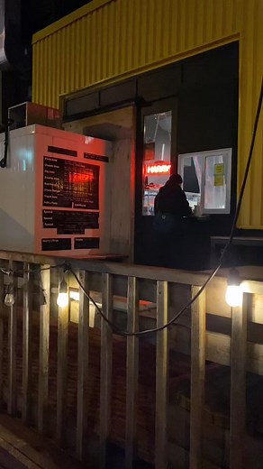 Burger review Harry’s Charbroiled Burgers Toronto ON. #burger #burgerreview #torontofood #harrys #butteryourbuns #burgerreviewguy #foryou #fypage #fyp