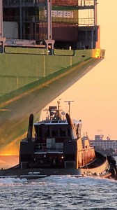 40K views · 763 reactions | BRACE FOR CONTACT #ship #waves #roughseas #sea #epic #wow #awesome | Richard LeBel | Facebook