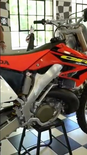 THE LAST NEW HONDA CR250R